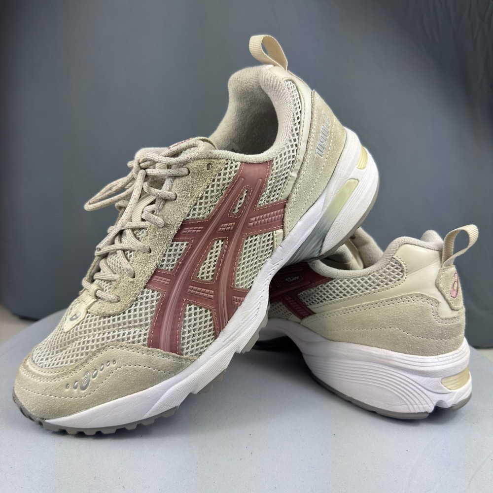 Asics Gel-1090v2 Womens Size 9 Athletic Running Shoes Sneaker Cream 1202A480